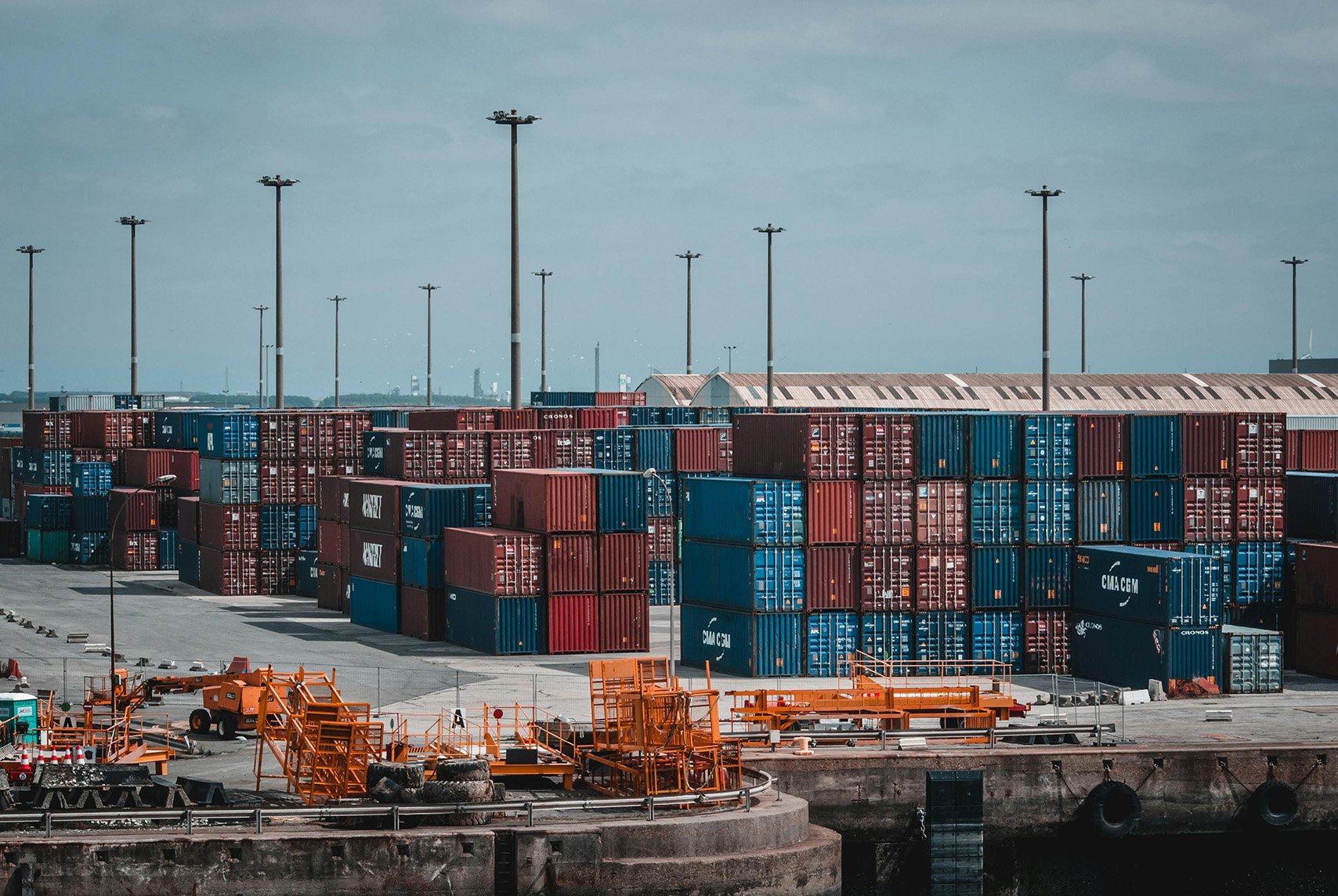Freight port